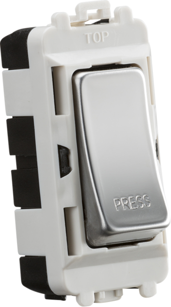 Knightsbridge Polished Chrome 20AX 2 way Retractive Single Pole Module (marked PRESS)