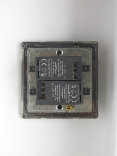 Varilight Flat Plate Screwless Brushed Brass 2-Gang 1-Way V-Pro IR Remote/Touch Control Master LED Dimmer 2 x 0-100W - Image 2