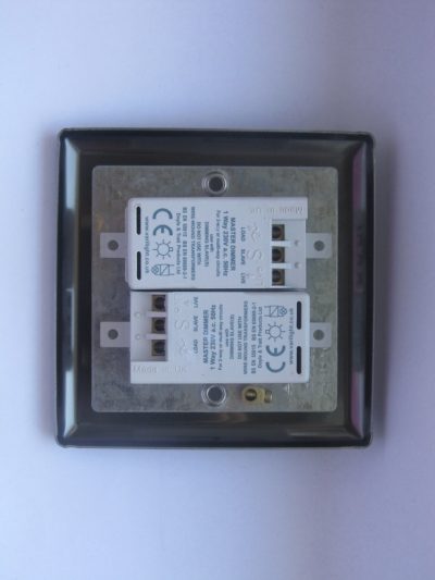 Varilight Classic Graphite 21 2-Gang 1-Way V-Pro IR Remote/Touch Control Master LED Dimmer 2 x 0-100W - Image 2