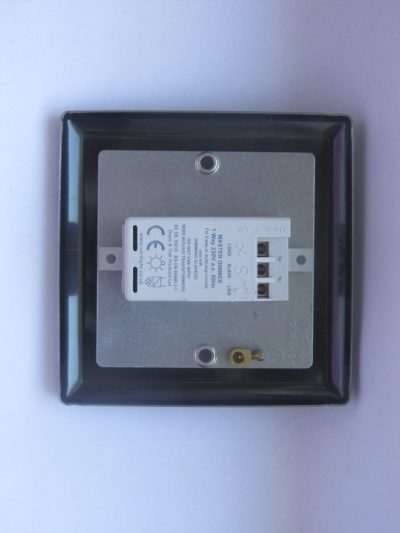 Varilight Classic Victorian Brass 1-Gang 1-Way V-Pro IR Remote/Touch Control Master LED Dimmer 1 x 0-100W - Image 2