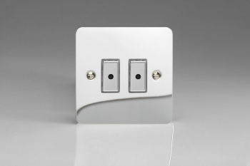 Varilight Ultraflat Polished Chrome 2-Gang 1-Way Remote/Tactile Touch Control Master LED Dimmer 2 x 0-100W (1-10 LEDs)