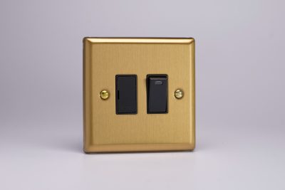 Varilight Classic Brushed Brass 13 Amp Switched Fused Spur + Neon