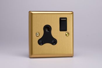Varilight Classic Brushed Brass  1-Gang 15A Round Pin Socket