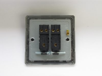 Varilight Flat Plate Screwless Iridium Black 2-Gang 10A 1- or 2-Way Toggle Switch - Image 2