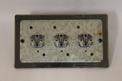 Varilight Flat Plate Screwless Pewter 3-Gang 6A 1-Way Push-to-Make Momentary Switch (Twin Plate) - Image 2