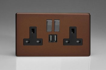 Varilight Flat Plate Screwless Mocha 2-Gang 13A Single Pole Switched Socket with Metal Rockers + 2 5V DC 2100mA USB Charging Ports