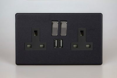 Varilight Urban Matt Black Screwless 2-Gang 13A Single Pole Switched Socket with Metal Rockers + 2x5V DC 2100mA USB Charging Ports