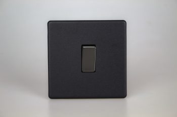 Varilight Urban Screwless Matt Black 1-Gang 10A Intermediate Rocker Switch