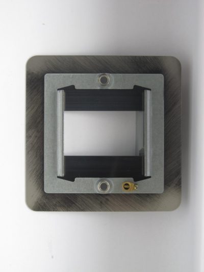 Varilight Ultra Flat Polished Chrome DataGrid Plate (1 Grid Space) - Image 2