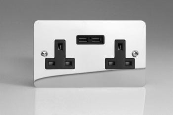 Varilight Ultraflat Polished Chrome 2-Gang 13A Unswitched Socket + 2 5V DC 2100mA USB Charging Ports