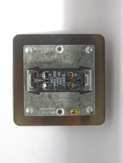 Varilight Ultraflat Brushed Brass 1-Gang 20A Double Pole Rocker Switch + Neon Indicator Light - Image 2