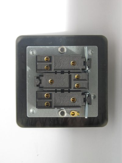 Varilight Ultraflat Brushed Steel 3-Gang 10A 1- or 2-Way Rocker Switch - Image 2