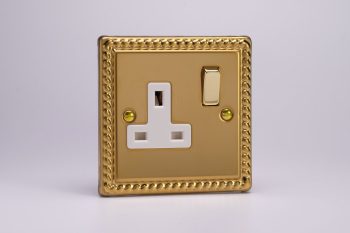 Varilight Classic Georgian Brass 1 Gang 13A Double Pole Switched Socket with Metal Rockers