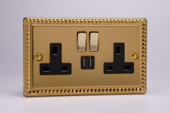 Varilight Classic Georgian Brass 2-Gang 13A Single Pole Switched Socket with Metal Rockers + 2 5V DC 2100mA USB Charging Ports