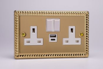 Varilight Classic Georgian Brass 2-Gang 13A Single Pole Switched Socket with 1x USB A & 1x USB C Charging Ports