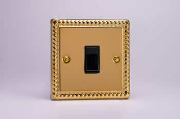 Varilight Classic Georgian Brass 1-Gang 10A Retractive Switch
