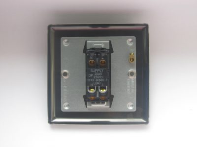 Varilight Classic Georgian Brass 1-Gang 20A Double Pole Rocker Switch with Neon Indicator Light - Image 2