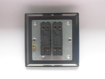 Varilight Classic Satin Chrome 2-Gang 10A Intermediate Rocker Switch with Metal Rockers - Image 2