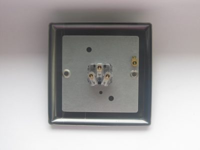 Varilight Classic Graphite 1-Gang 6A 1- or 2-Way Push-On/Off Impulse Switch - Image 2