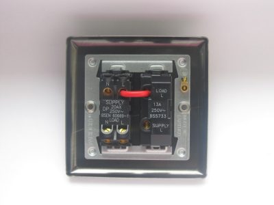 Varilight Lily Pillar Box Red 13A Switched Fused Spur - Image 2