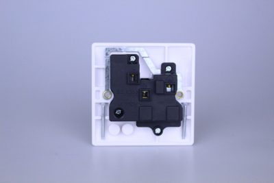 Varilight White Value 1-Gang 13A Unswitched Socket - Image 2