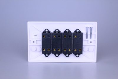 Varilight White Value 4-Gang 10A 1- or 2-way Rocker Switch (Twin Plate) - Image 2