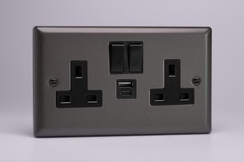 Varilight Classic Graphite 21 2-Gang 13A Single Pole Switched Socket with 1x USB A & 1x USB C Charging Ports