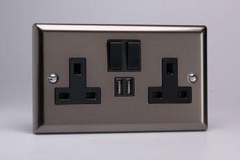 Varilight Classic Pewter 2-Gang 13A Single Pole Switched Socket + 2 5V DC 2100mA USB Charging Ports