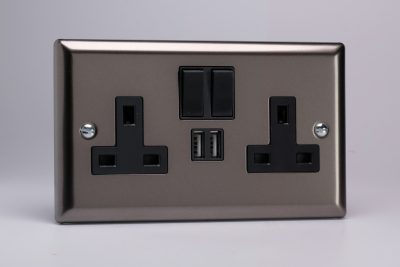 Varilight Classic Pewter 2-Gang 13A Single Pole Switched Socket + 2 5V DC 2100mA USB Charging Ports