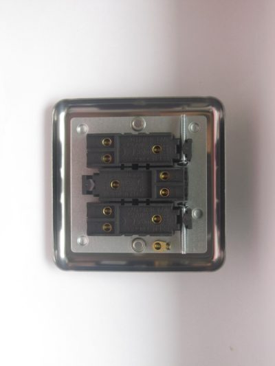 Varilight Classic Matt Chrome 3-Gang 10A 1- or 2-Way Rocker Switch - Image 2