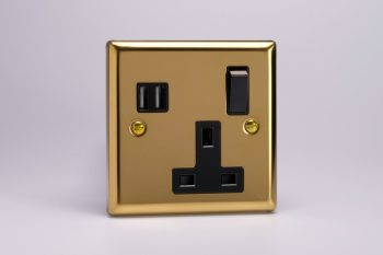 Varilight Classic Victorian Brass 1-Gang 13A Switched Socket with 2 x 17W Shared USB A Charging Ports