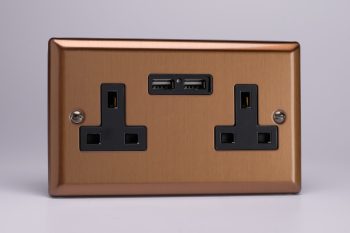 Varilight Urban Brushed Bronze 2-Gang 13A Unswitched Socket + 2x5V DC 2100mA USB Charging Ports