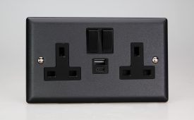 Varilight Urban Matt Black 2-Gang 13A Single Pole Switched Socket with 1x USB A & 1x USB C Charging Ports