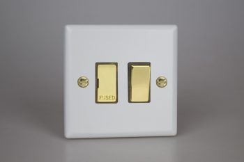 Varilight Vogue Matt White 13A Switched Fused Spur with Metal Inserts
