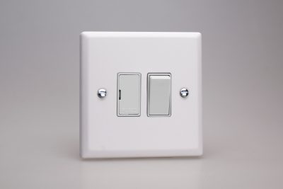 Varilight Classic Chalk White 13A Switched Fused Spur
