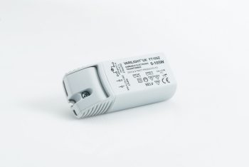 0-105VA Dimmable Low Voltage Lighting Transformer (with Terminals)