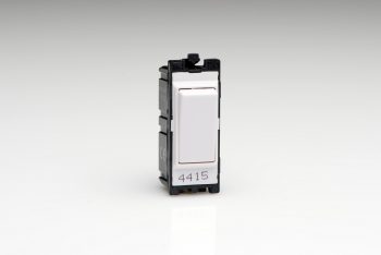 Varilight 10A Intermediate Switch